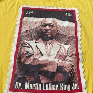 Vintage 00s Dr. Martin Luther King Jr. graphic postal stamp tee Size XXL